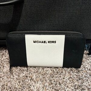 Michael Kors Black and White Wallet
